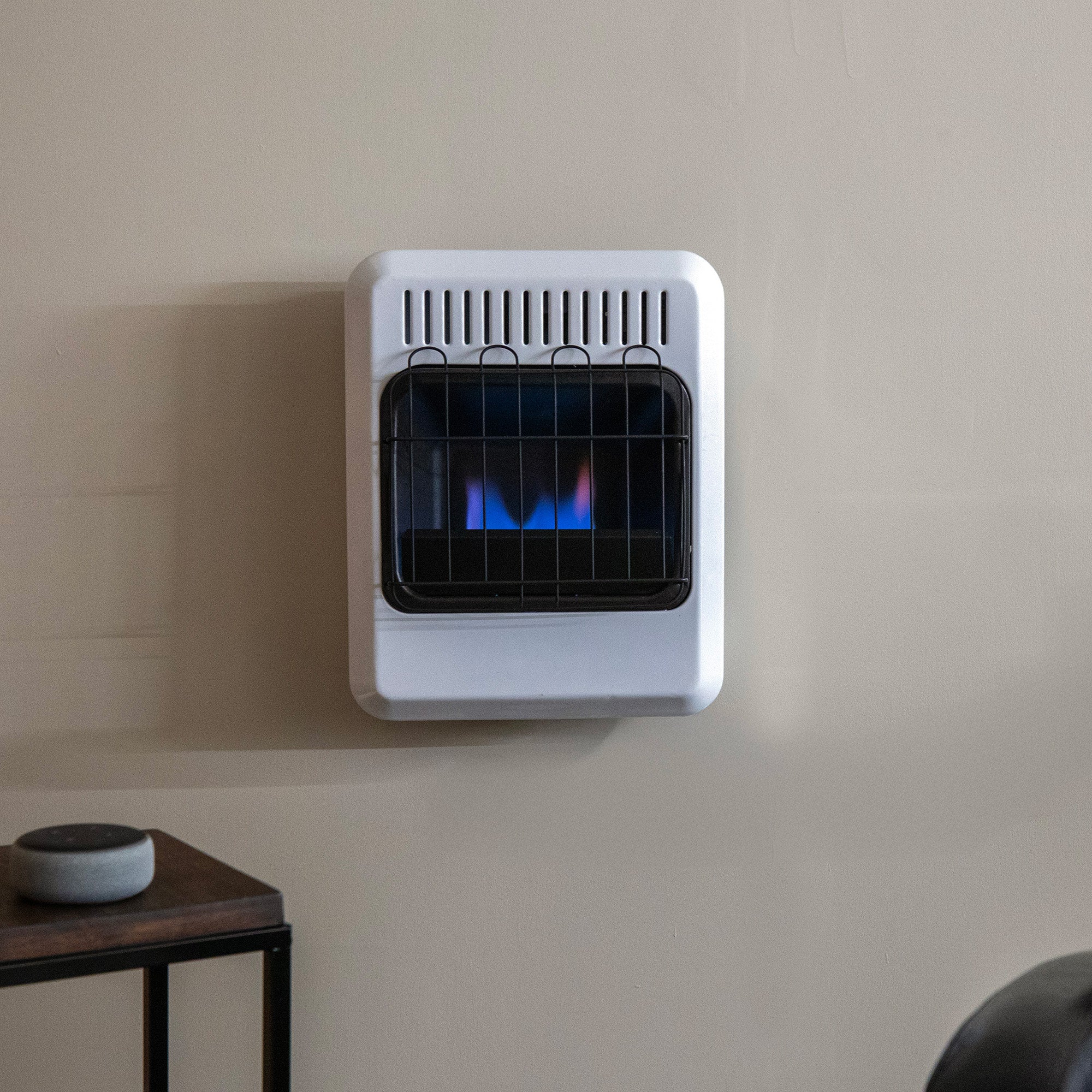 MHVFBF10NG Vent Free Blue Flame Natural Gas Heater | Mr. Heater